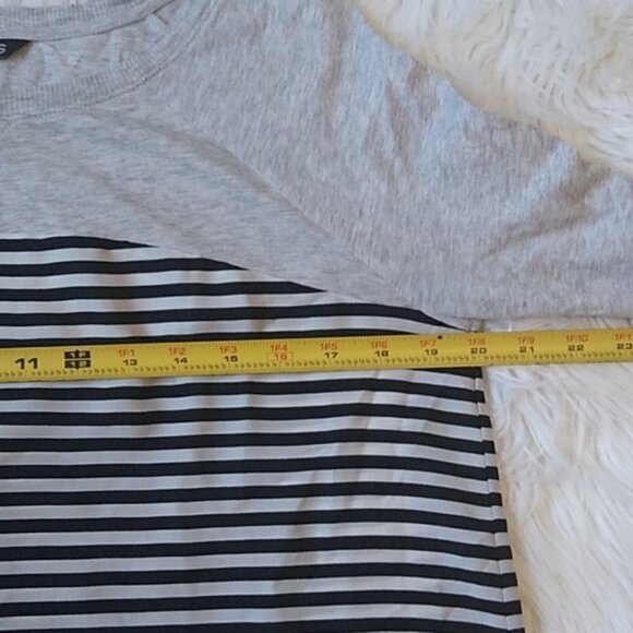 NWOT EXPRESS Striped Pullover Casual Top - Picture 9 of 11